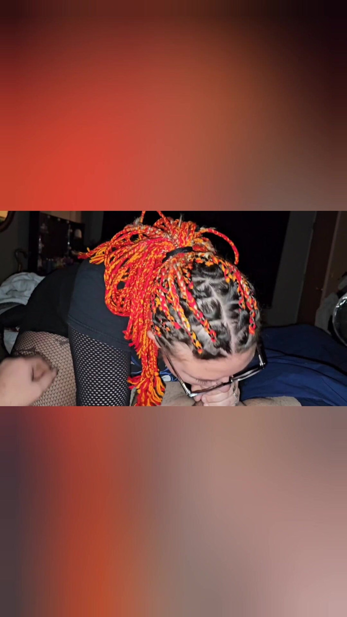 Funhousewife69: Kompilace výstřiků na zadek do pusy