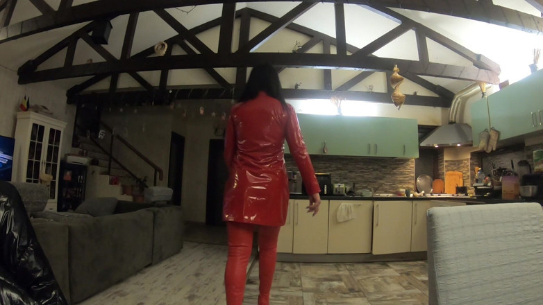 MilfyCalla: Vestido de cuero rojo y botas altas se burlan de...