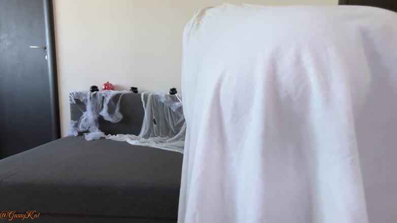 GassyKat: Kentut hantu: gas berhantu di bawah helai