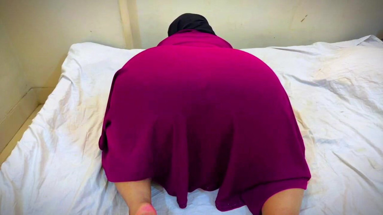 Your Boy's Cum: Musulman Moti Gand Vali Ladki bistar par chudai Apna Pati...