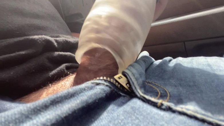Dirty boy studio: Làm việc mạnh bạo