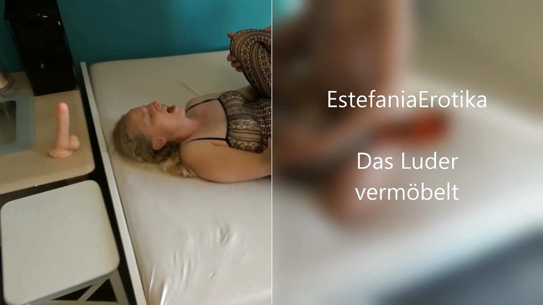 Ken: Blonďatá děvka s těsnou kundou je tvrdě ošukána. Už dlouho...