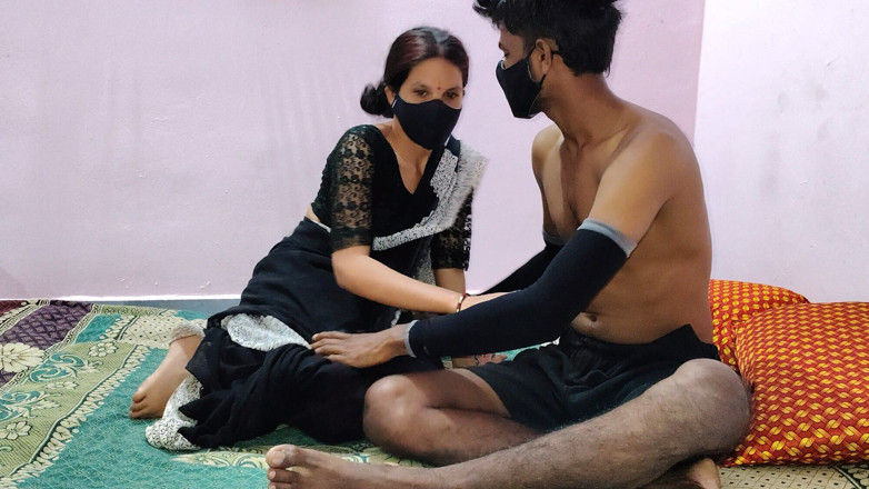 Viralcouple76: Caliente pareja india en el habitación