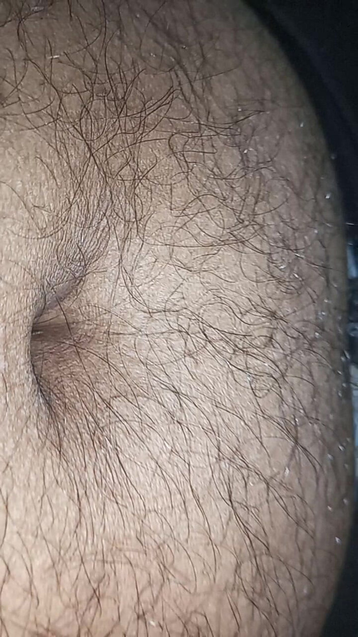 Sweet Indian cock: Ragazzo indiano si masturba all'aperto con un grosso cazzo