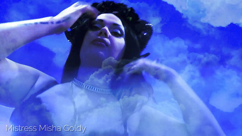 Goddess Misha Goldy: Une succube géante vous fait jouir et écrasement