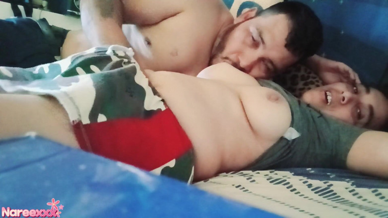 Naree: Šukání velmi chutné s kamarádem