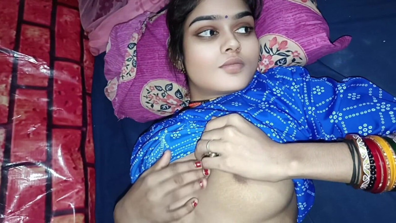 Ramashish: Desi Ấn Độ trình diễn bộ ngực trong làng