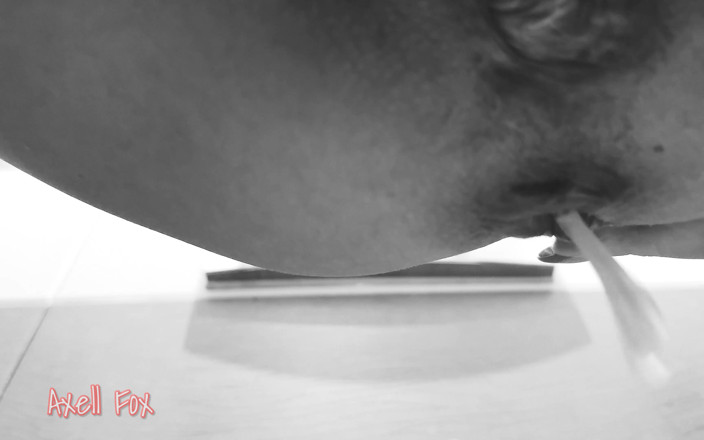 Axell Fox: Sperma Afvoer #5. Vuile Blondine Laat Sperma Los En Komt Klaar...