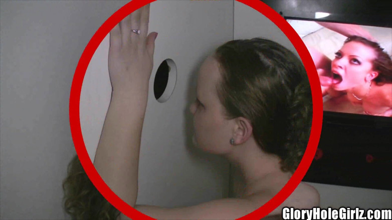 Glory Hole Girlz: Ghetto cagna tettona cazzi che ciuccia cazzi alla festa della...