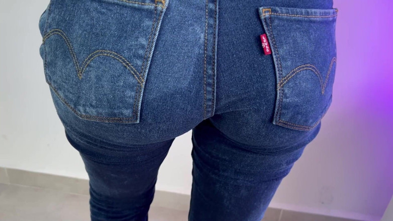 alejakink: Tření ptáka s my jean, část 2
