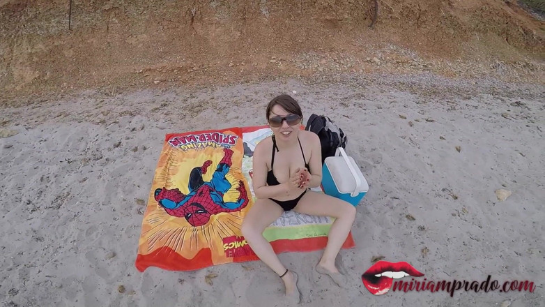 Miriam Prado: Nua e com brinquedo sexual na buceta, ela faz uma...