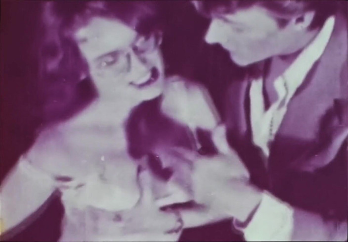 Close Encounter Vintage: Retro-porno, retro-erotik-theater - affäre an der bar