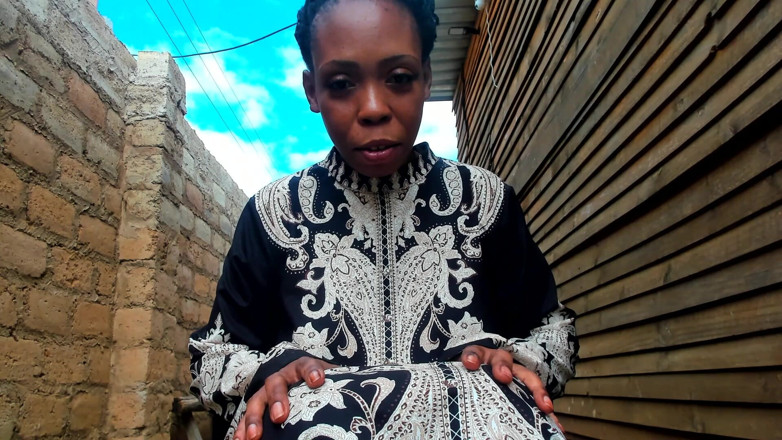 AnalEbony: Scuturându-mi fundul mare afară