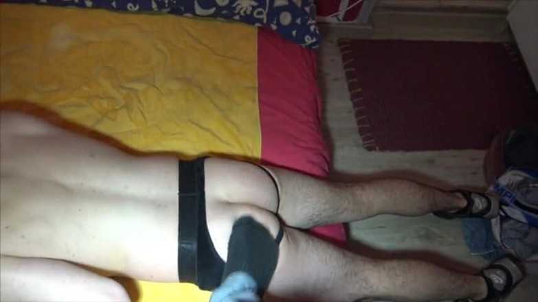 Enzo Rimenez: Enzo Rimenez se fute cu o heterosexuală heterosexuală în jockstrap