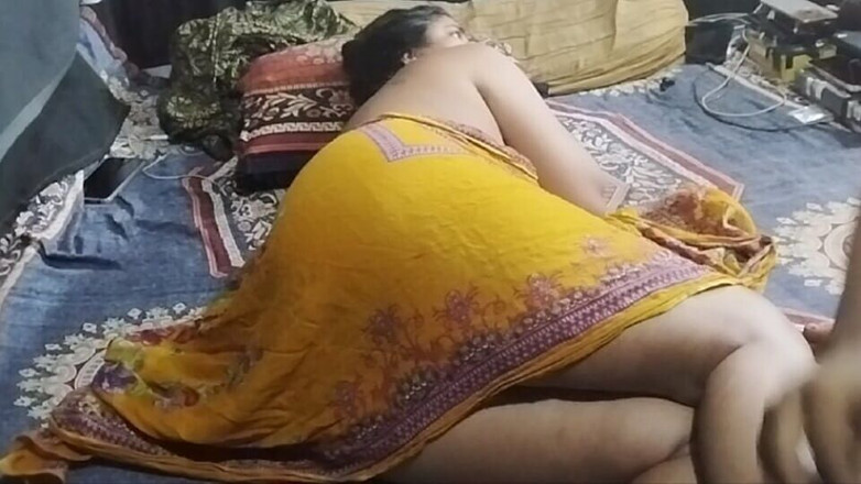 Hot_wife999: Šukal jsem svou manželku zezadu