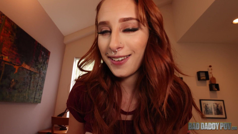 BadStepFamilyPov: Badfamilypov - alice marie iş stresini azaltmak için üvey babasını baştan çıkarıyor