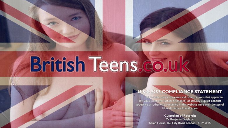 British Teens: Orta yaşlı seksi kadın Ruby Victoria'ya amcık yemeyi öğretiyor