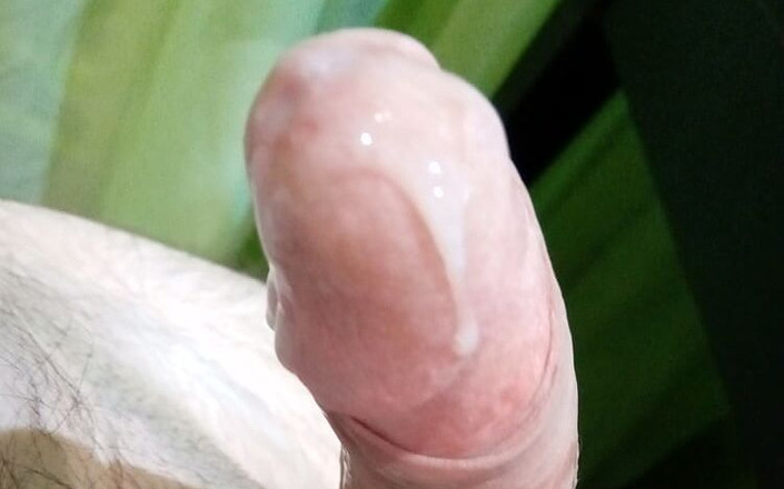 kaa22: 내 핫한 정액 클로즈업