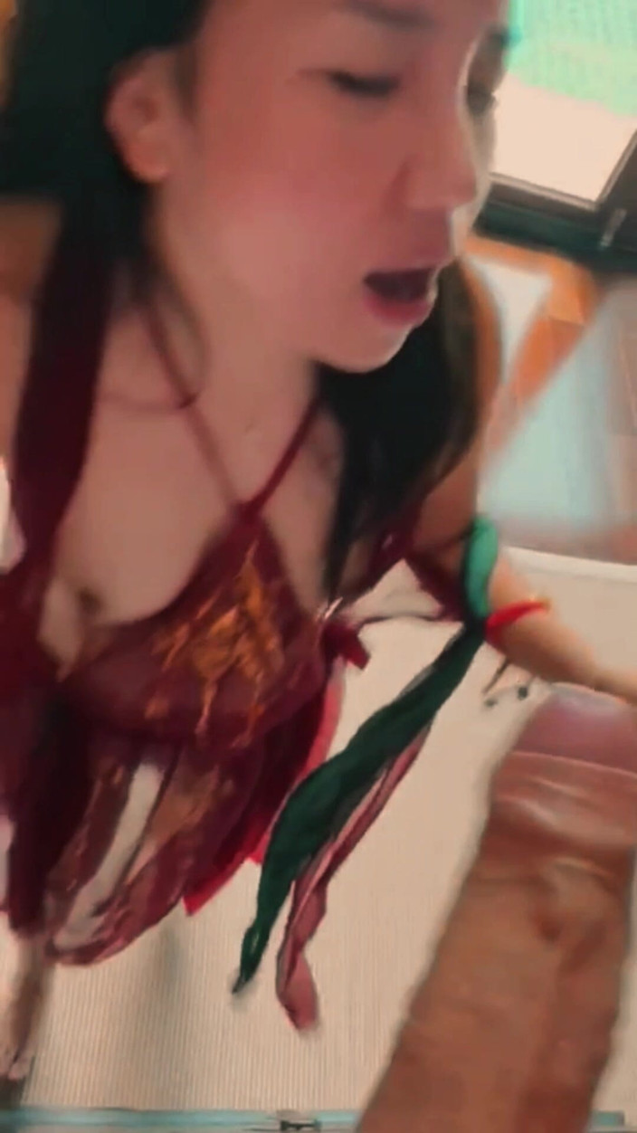 Cris Santana: Pretty Girlfriend for Only a Day 1 - Fall in Love at...