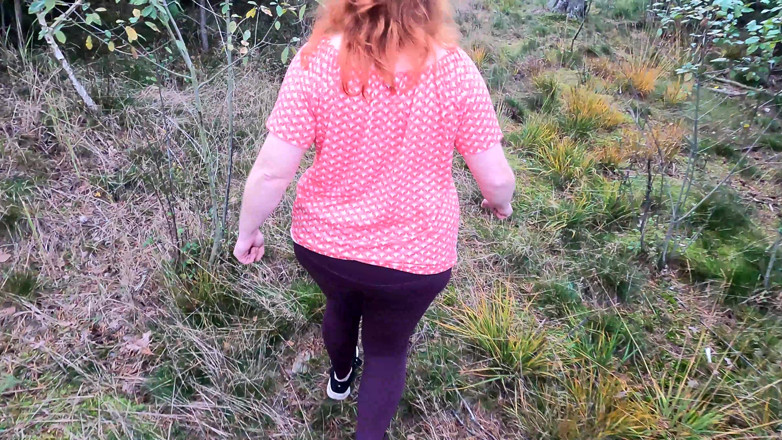 Bouncy Tits Action: Beating Breasts Red