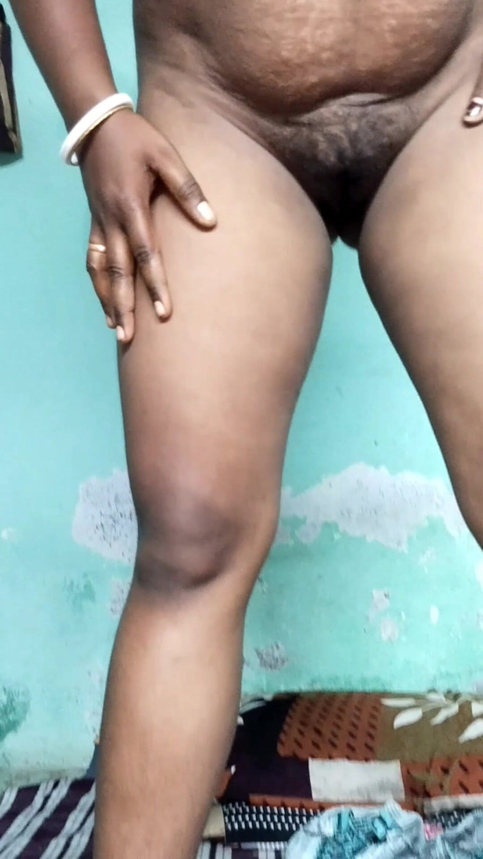 Riya darling: Desi matrigna spettacolo di culo grosso