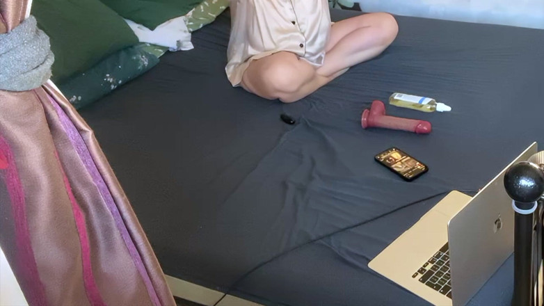 Frequentmasturbation: Des Constructeurs Se Laissent Entrer Et Regarder Par La Fenêtre...
