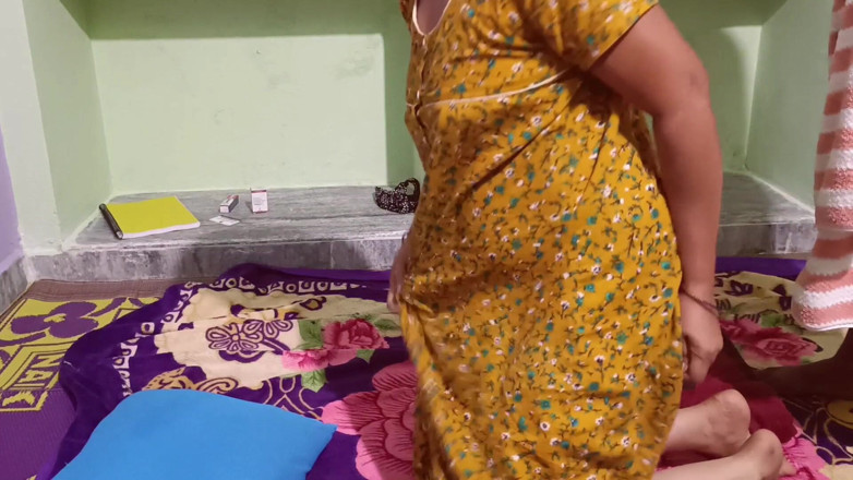 Sexy sindu: Indisches bhabhi Sindu arschficken sex