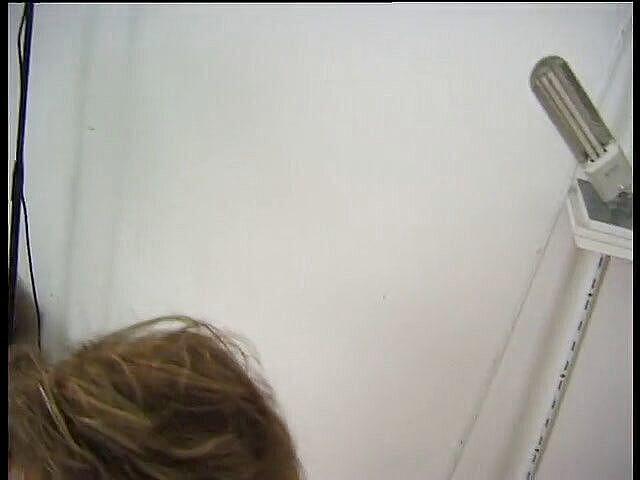 Lucky Cooch: Peituda loira fodendo em estúdio