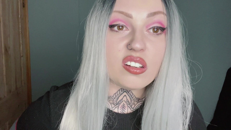 Miss Valentina: Hồi ký tôn sùng wedgie