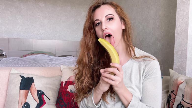 Holy_Red: Sedução Sexy Com Língua De Banana