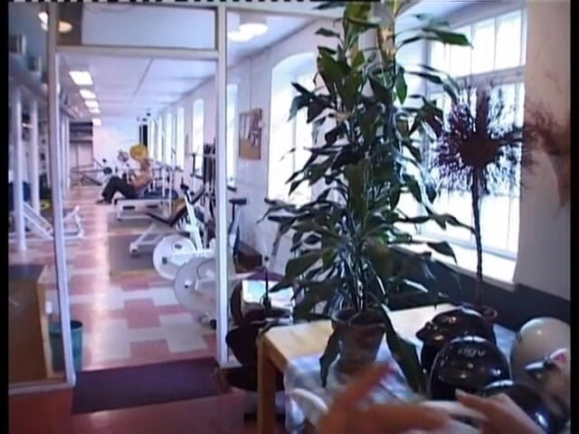 Radical: Finse porno - Henry Saari en enorme borsten