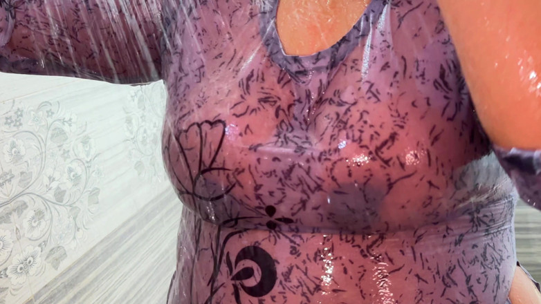 Aria Mia: Sex med moster i badrummet Ep-2