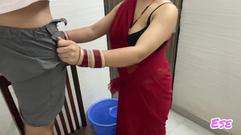 Sammy Sins: Desi Bhabhi è stato scopata con l'idraulico mentre lui sta riparando...