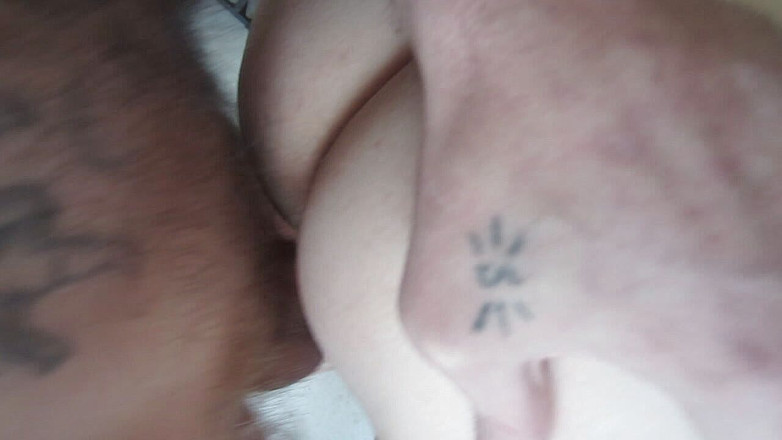 Zona901: Sexe maison en levrette et éjaculation sur mon dos