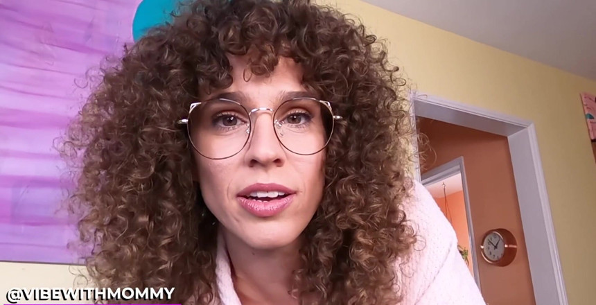 VibeWithMommy: Židovská macecha tě obřezá!