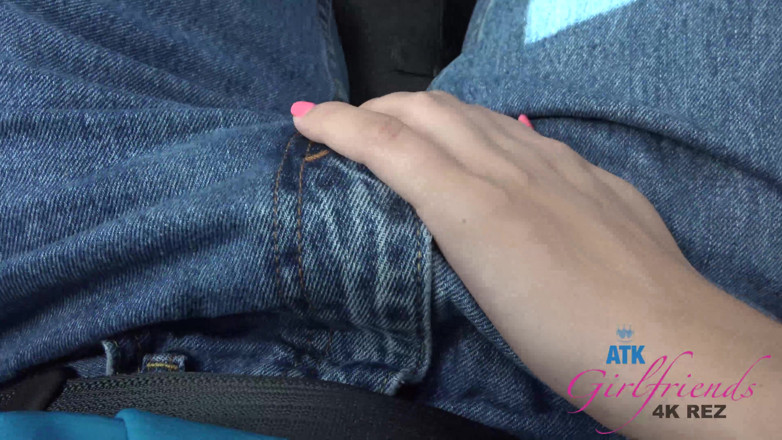 ATK Fans (Girlfriends): Vacanze virtuali con Jade Amber