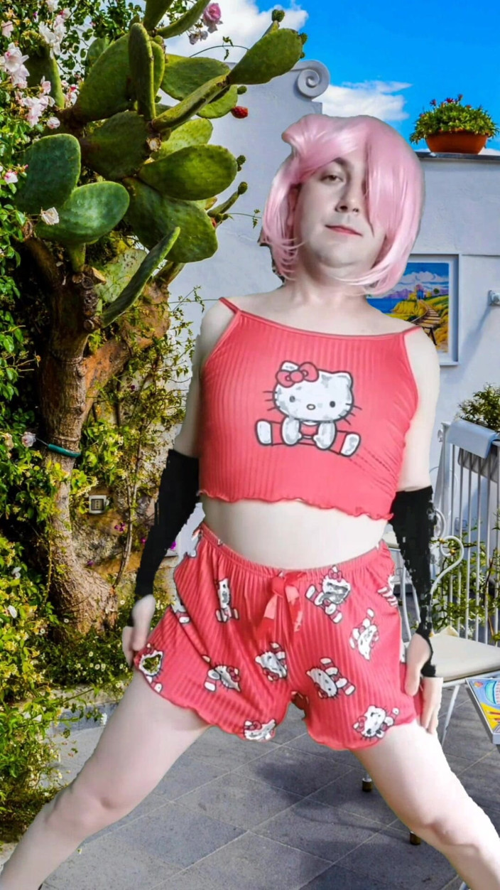 Kitty_Cross: 2 loira de pijama saltando bunda bunda sexy puta transsexual...