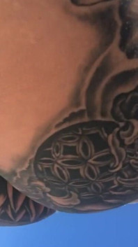 Corps tatoué