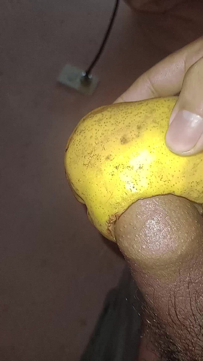 DERECK LUU: Scopando la frutta