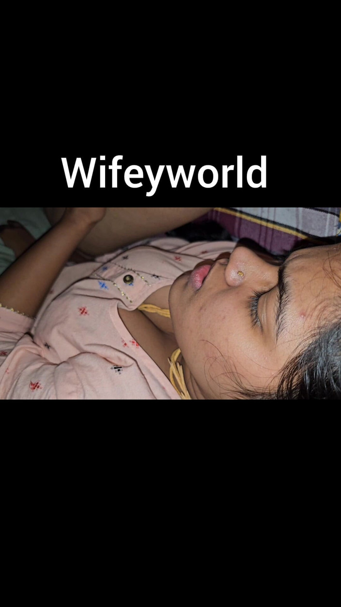 Wifeyworld2025: 2 heiße cumshots geschluckt