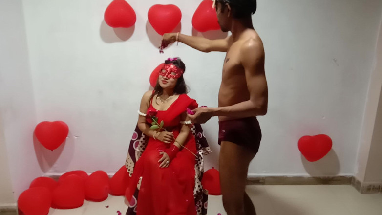Marathi Queen F: Paar-spaß valentine specil