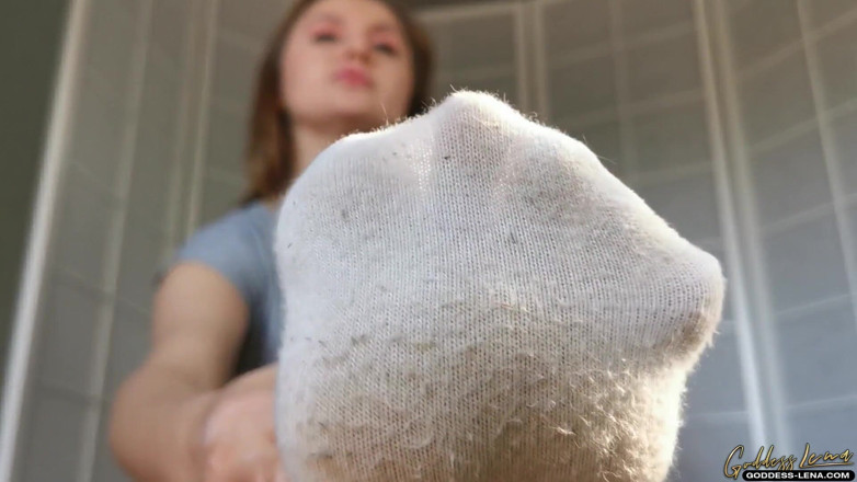 Goddess Lena: Tu seras ma chatte de chaussette