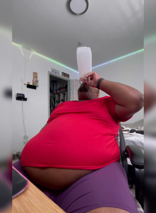 Blkhole420: tvarit kaary chug