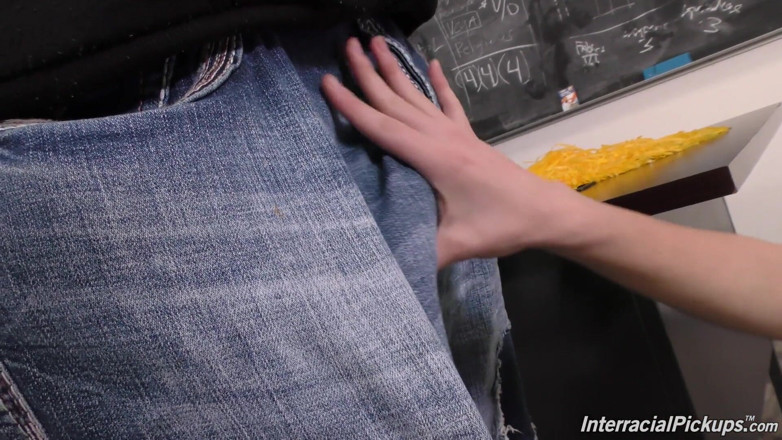 Interracial Pickups: Alex Blake sexo interracial