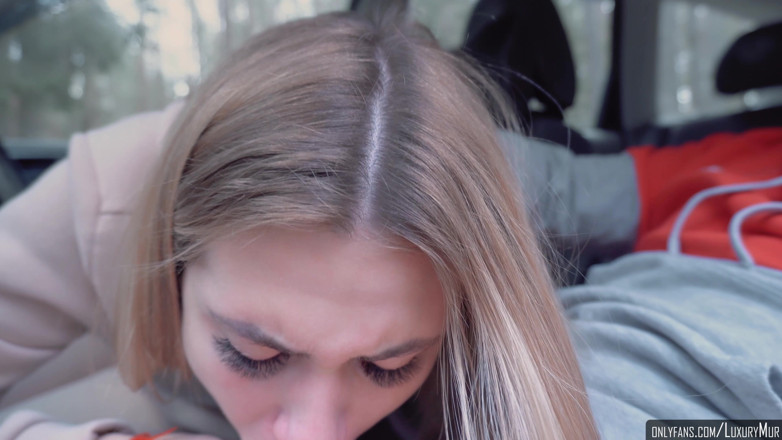 ReplayXXXLady: Îmi fut mama vitregă în fața facultății - Luxurymur
