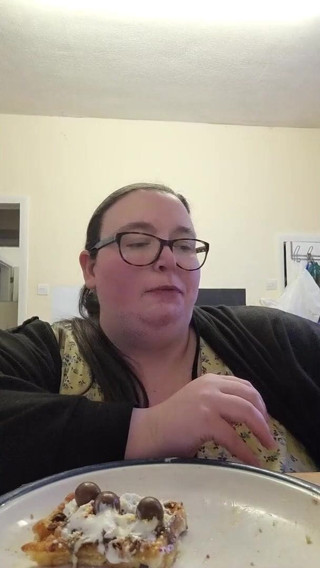 SSBBWLadyBrads: Waffles sunt o fete cel mai bun prieten