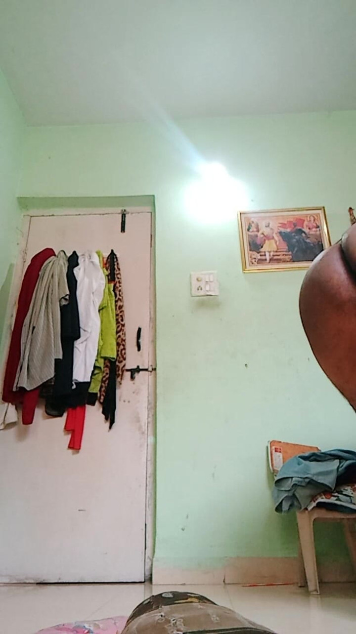 Pama: Pamus anal mostrando