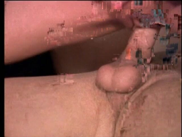 Old Good Porn: Сногсшибательная женщина с гигантскими бристолами глотает немного сливок после отсоса огромного хуя