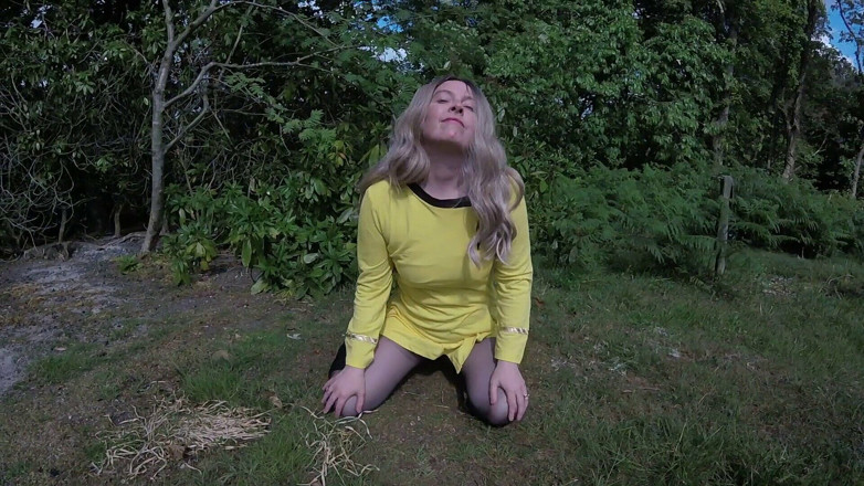 Littlevixen: Comandantul Star Trek Haley în ciorapi și cizme până la genunchi