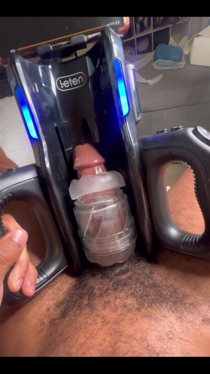 Tony Genius: Thruster Masturbator Pro